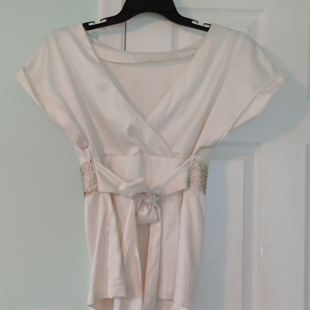 Woman top - Picture 1 of 3